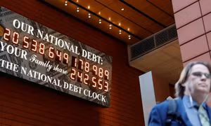 S&P Global: Nợ công toàn cầu sẽ tăng lên mức 50 nghìn tỷ USD trong năm 2019