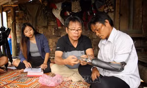 Xóa mặc cảm, mang lại cuộc sống tốt đẹp hơn cho nạn nhân bom mìn