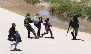 17 người di cư chết đuối khi vượt Sông Rio Bravo trên tuyến biên giới Mexico - Mỹ