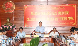 Đoàn công tác Ban Chỉ đạo cải cách hành chính của Chính phủ làm việc tại Hậu Giang 