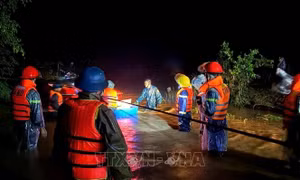Đắk Lắk: Kịp thời tiếp cận các khu vực bị cô lập, chia cắt để hỗ trợ người dân