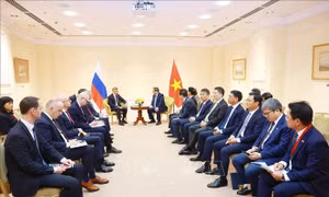 Thủ tướng Phạm Minh Chính làm việc với các doanh nghiệp hàng đầu của Nga trong lĩnh vực hạ tầng