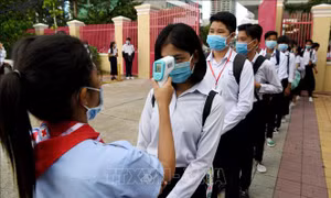  Campuchia: Trên 20 học sinh mắc COVID-19 sau khi trường học mở cửa trở lại