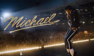 'Vua nhạc Pop' Michael Jackson trở lại vị trí dẫn đầu