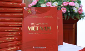 Giới thiệu cuốn sách Tự hào cơ đồ Việt Nam