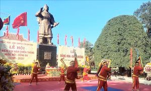 Bình Định dâng hương kỷ niệm 236 năm Chiến thắng Ngọc Hồi - Đống Đa