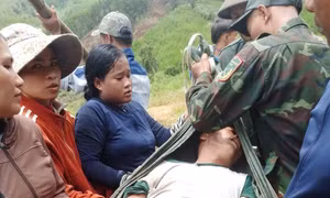 Tìm thấy người đàn ông đi rừng nhiều ngày không về
