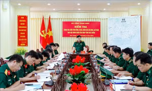 Kiểm tra việc thực hiện các nhiệm vụ quân sự, quốc phòng tại Sóc Trăng 