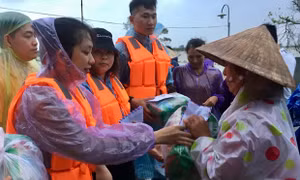 Tấm lòng những người con đất Việt hướng về Tổ quốc