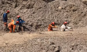 Lũ quét tại Nepal và Trung Quốc: Chú trọng hỗ trợ tâm lý sau thảm họa 