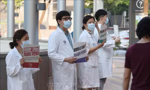 Hàn Quốc huy động các bệnh viện quân y khám chữa bệnh cho người dân