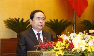 Thảo luận tại tổ về các báo cáo công tác nhiệm kỳ 2016-2021 