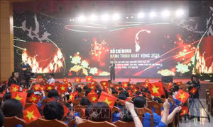 Học tập và làm theo Bác: Đổi mới sáng tạo, vươn mình phát triển