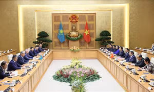 Thủ tướng Phạm Minh Chính hội kiến Tổng thống Kazakhstan