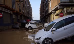 Vùng Catalonia của Tây Ban Nha chịu ảnh hưởng do lũ lụt