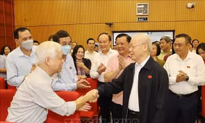 Tổng Bí thư tiếp xúc cử tri các quận Hai Bà Trưng, Ba Đình, Đống Đa