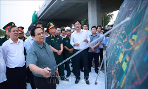 Thủ tướng kiểm tra tiến độ thi công dự án cao tốc Châu Đốc - Cần Thơ - Sóc Trăng