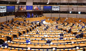 Thủ tướng Hungary tìm kiếm liên minh mới trong Nghị viện châu Âu