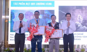 Trao giải Liên hoan Ảnh nghệ thuật khu vực đồng bằng sông Cửu Long năm 2020