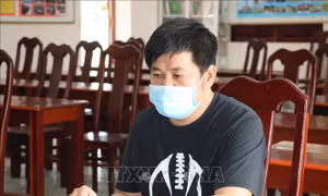 Bị can chống đối ở chốt phòng dịch COVID-19 đầu thú