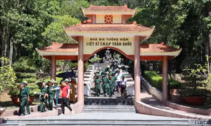 Tháng Bảy tri ân ở Ngã ba Đồng Lộc