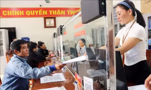 Cải cách thủ tục hành chính hướng tới sự hài lòng của người dân
