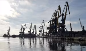 Nga chấm dứt thỏa thuận với Ukraine về an toàn hàng hải ở Biển Azov