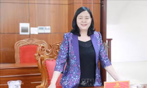 Trưởng ban Dân vận Trung ương: Tổng Liên đoàn Lao động Việt Nam cần xây dựng trường học cho con công nhân