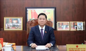 Hai Phó Bí thư Tỉnh ủy Khánh Hòa xin nghỉ công tác vì lý do cá nhân