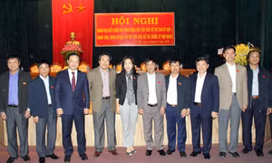 Cử tri Hưng Yên kiến nghị nhiều vấn đề 'nóng' với đại biểu Quốc hội 