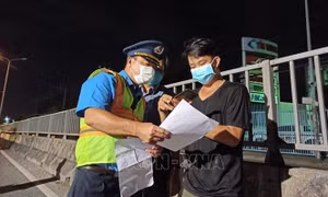 Hệ thống phần mềm cấp thẻ ưu tiên 'luồng xanh' vận tải trở lại hoạt động bình thường