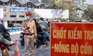 Hà Nội: Siết chặt vi phạm nồng độ cồn dịp cuối năm