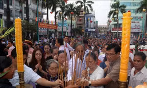 Dâng hương tưởng niệm Anh hùng dân tộc Nguyễn Trung Trực