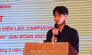 Thắt chặt tình hữu nghị từ chương trình gia đình Việt với sinh viên Lào, Campuchia