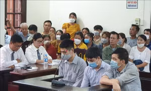 Vụ sập giàn giáo ở 16A Nguyễn Công Trứ, Hà Nội: Đề nghị triệu tập thêm nhân chứng