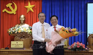 Phó Bí thư Tỉnh ủy Hồ Văn Mừng được bầu làm Chủ tịch UBND tỉnh An Giang