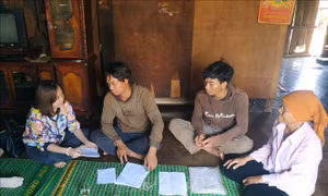 Điều tra, làm rõ phản ánh của TTXVN về 'chiêu trò vay hộ ngân hàng'