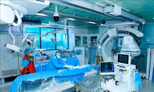Ứng dụng công nghệ cao cứu sống bệnh nhi bị bệnh lý mạch máu não hiếm gặp