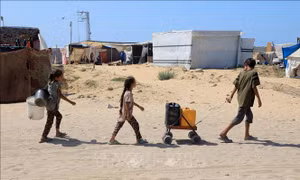 Xung đột Hamas - Israel: Hơn 600.000 trẻ tại Dải Gaza thất học