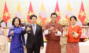 Chủ tịch nước Lương Cường chủ trì chiêu đãi cấp nhà nước Quốc vương Bhutan