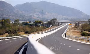 Ngày 19/5 sẽ đưa cao tốc Nha Trang - Cam Lâm, Vĩnh Hảo - Phan Thiết vào khai thác