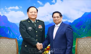 Thủ tướng Phạm Minh Chính tiếp Phó Chủ tịch Quân ủy Trung Quốc Trương Hựu Hiệp