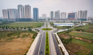 Từ 17/3 - 30/6, rào chắn đường Nguyễn Văn Huyên kéo dài phục vụ xây dựng cầu vượt
