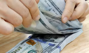Tỷ giá hôm nay 13/5: Giá USD và NDT cùng nhích tăng