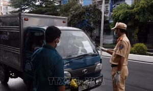 'Tuýt còi' nhiều địa phương ra văn bản gây khó cho lưu thông hàng hóa