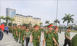 Đà Nẵng đồng loạt ra quân lập lại trật tự vỉa hè