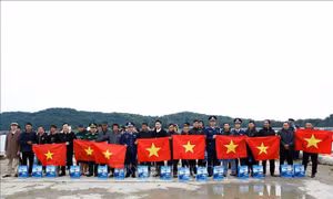 Ấm áp Xuân biên cương