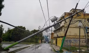Hàng trăm nghìn người Puerto Rico thiếu điện, nước do bão Ernesto