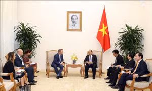 Thủ tướng Nguyễn Xuân Phúc tiếp Đại sứ Anh