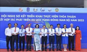 Thu hút khách du lịch bằng chuỗi sản phẩm và điểm đến hấp dẫn của vùng Đông Nam Bộ